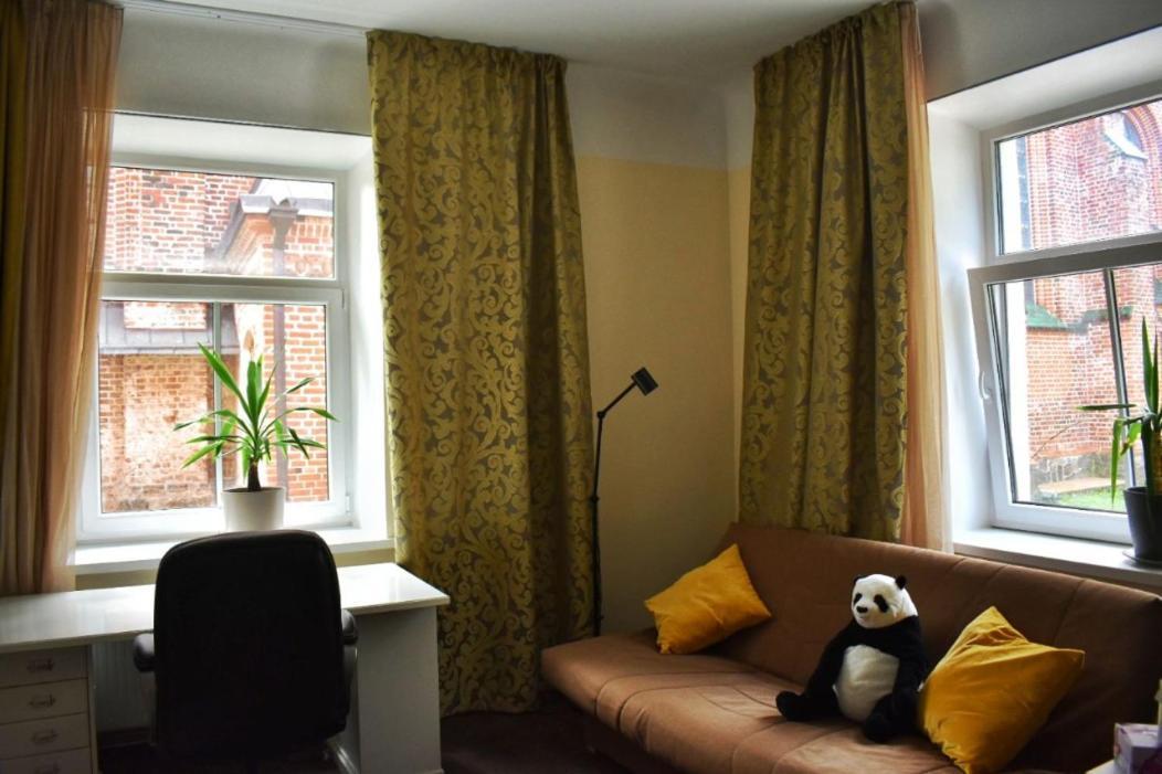 Panda House - Luxury In Old Town Apartment Тарту Екстериор снимка