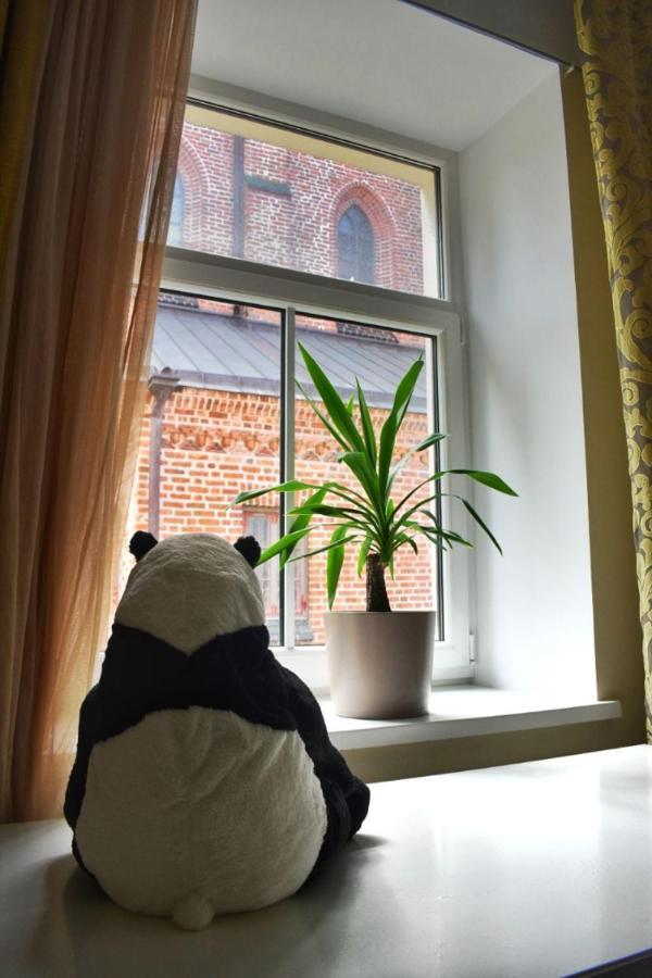 Panda House - Luxury In Old Town Apartment Тарту Екстериор снимка